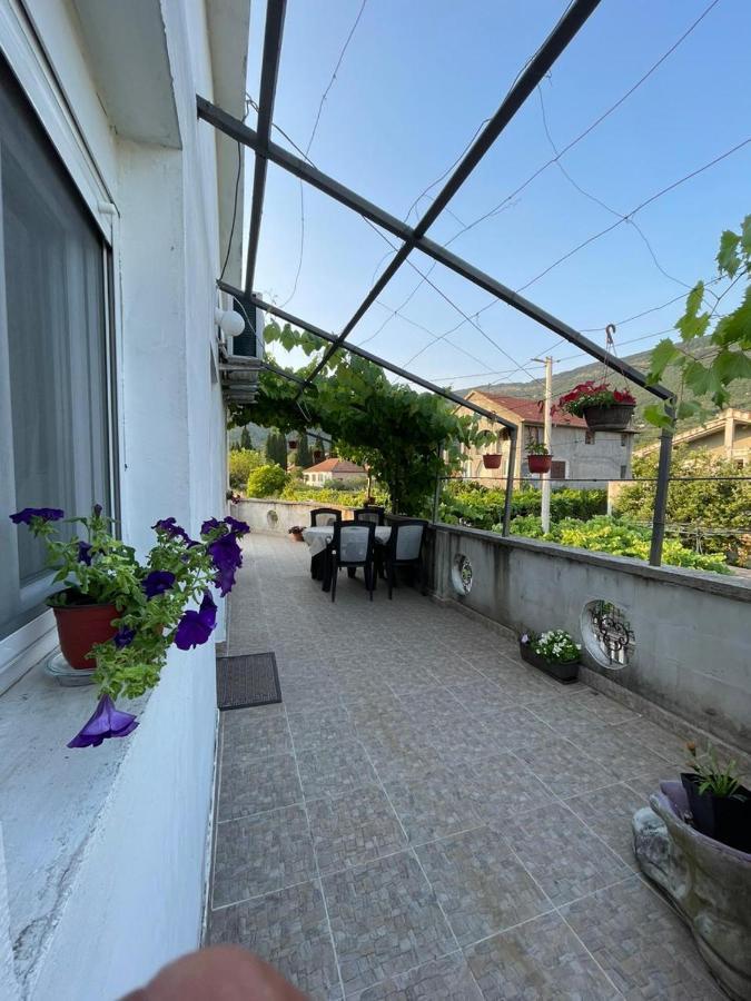 Apartmani Bulajic Tivat Exterior foto